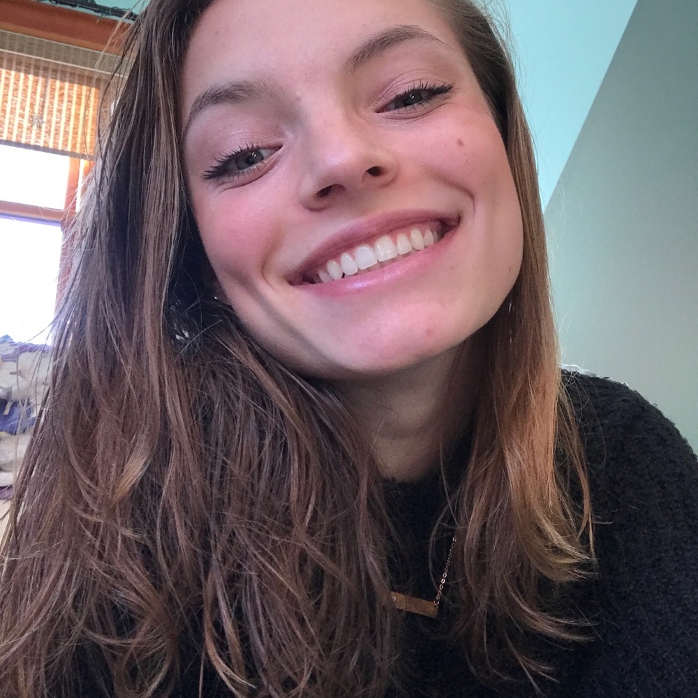 Meet your Posher, Lily